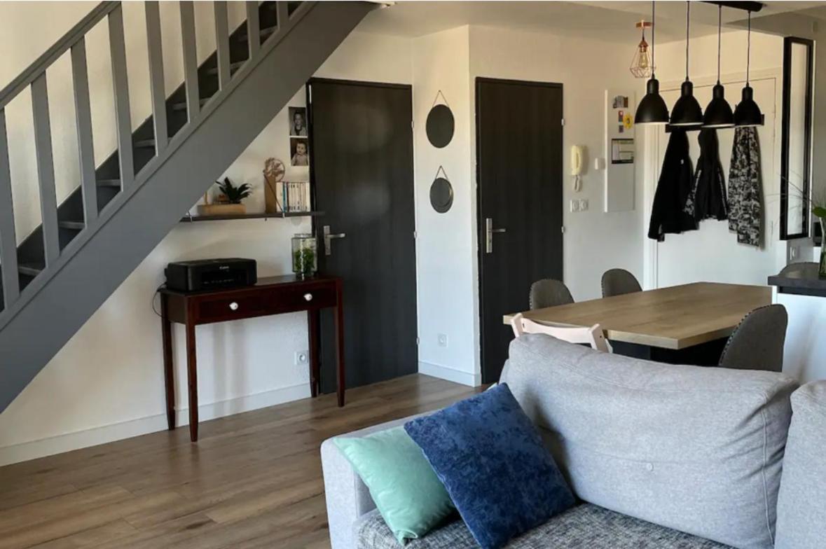 Appartement Cosy Proche Toulouse Castelginest Екстер'єр фото